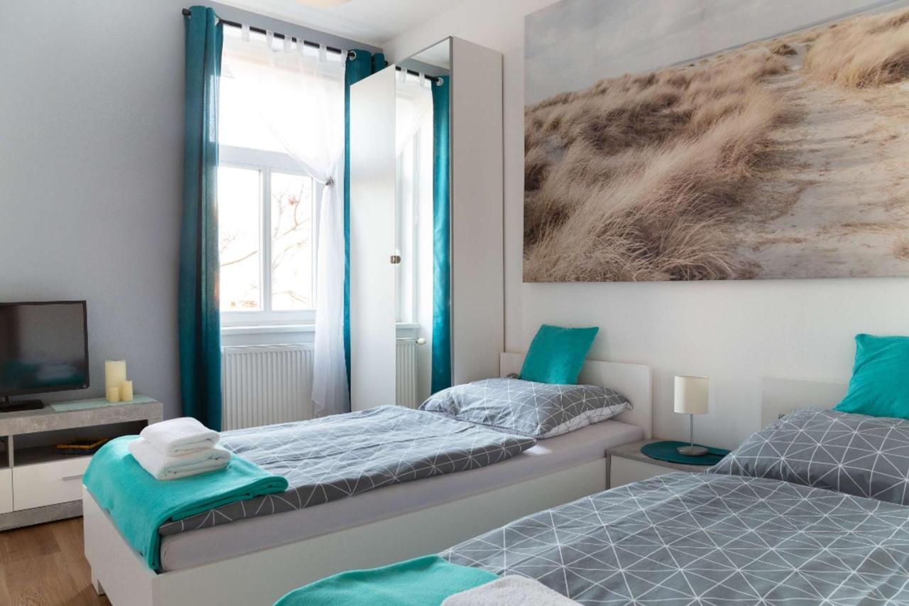 Jonas Apartments - Great Location Near Bratislava City Center Exteriör bild