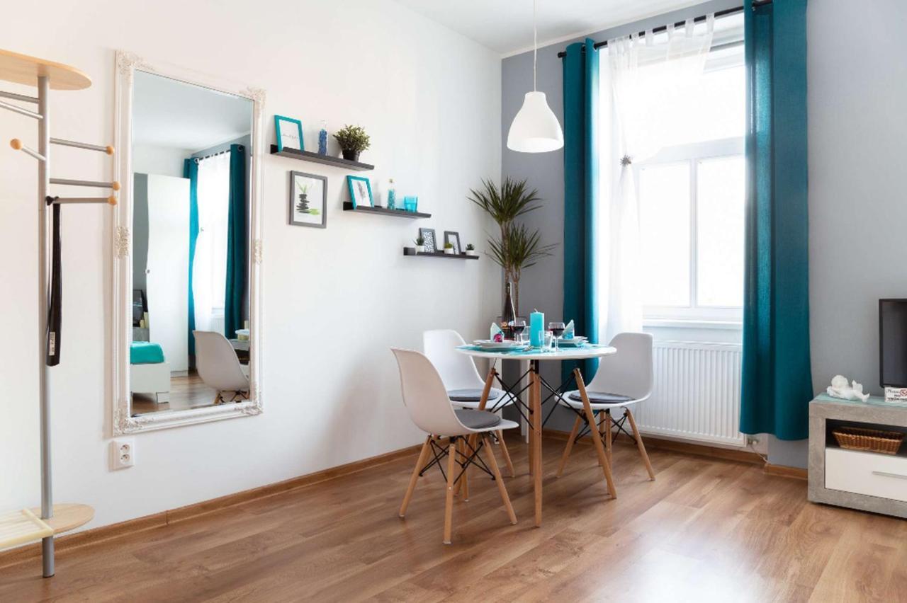 Jonas Apartments - Great Location Near Bratislava City Center Exteriör bild