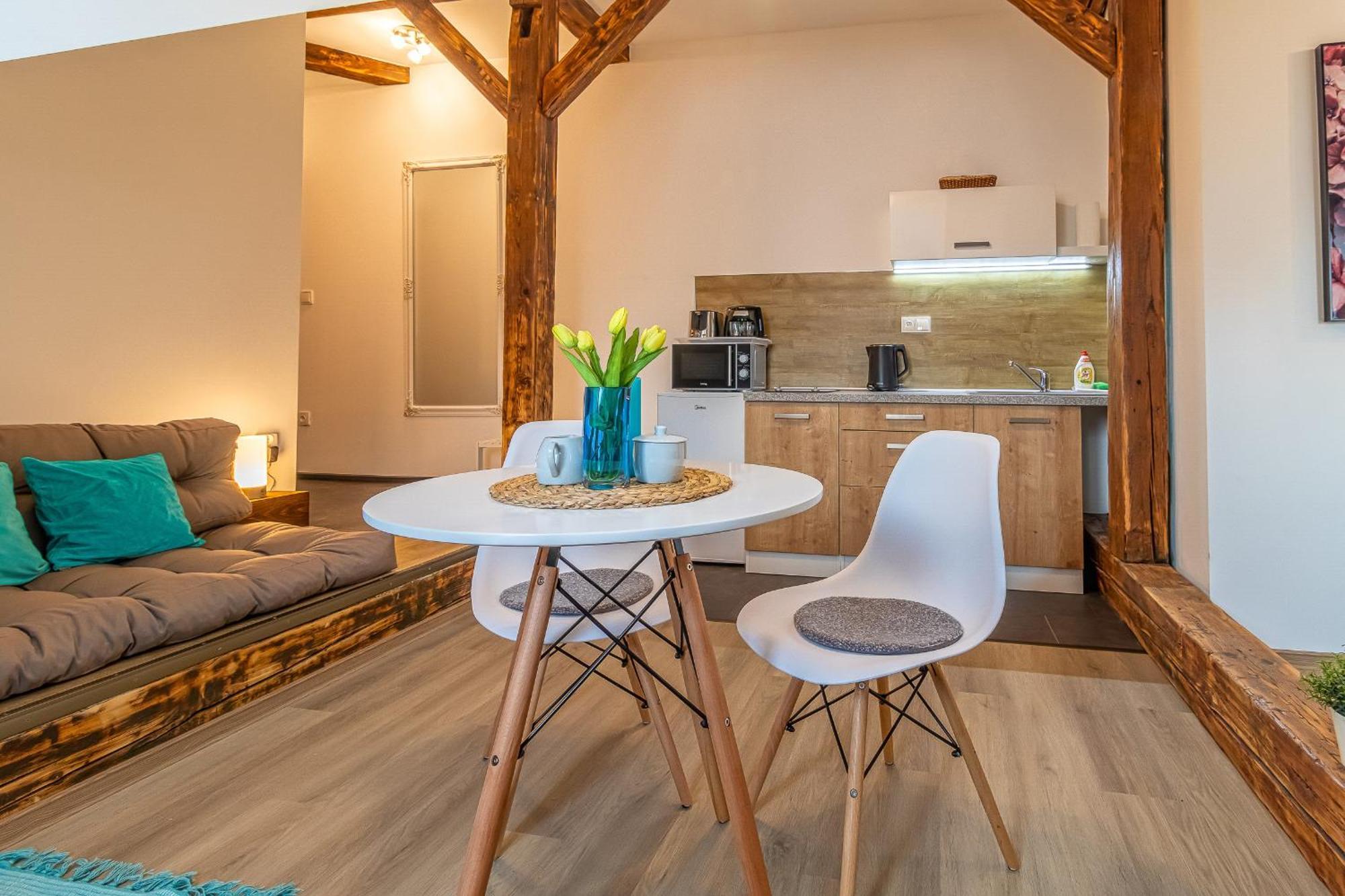Jonas Apartments - Great Location Near Bratislava City Center Exteriör bild