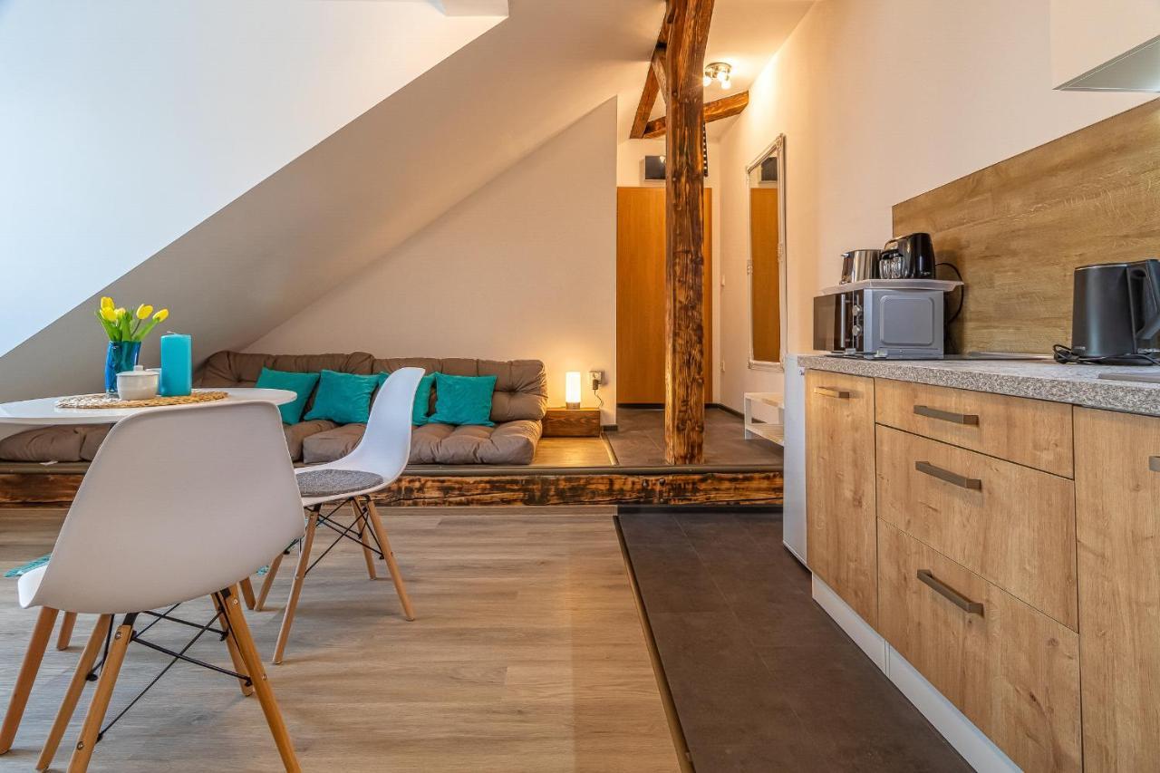 Jonas Apartments - Great Location Near Bratislava City Center Exteriör bild